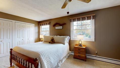 49 Rachel Boulevard Lewiston ME 04240