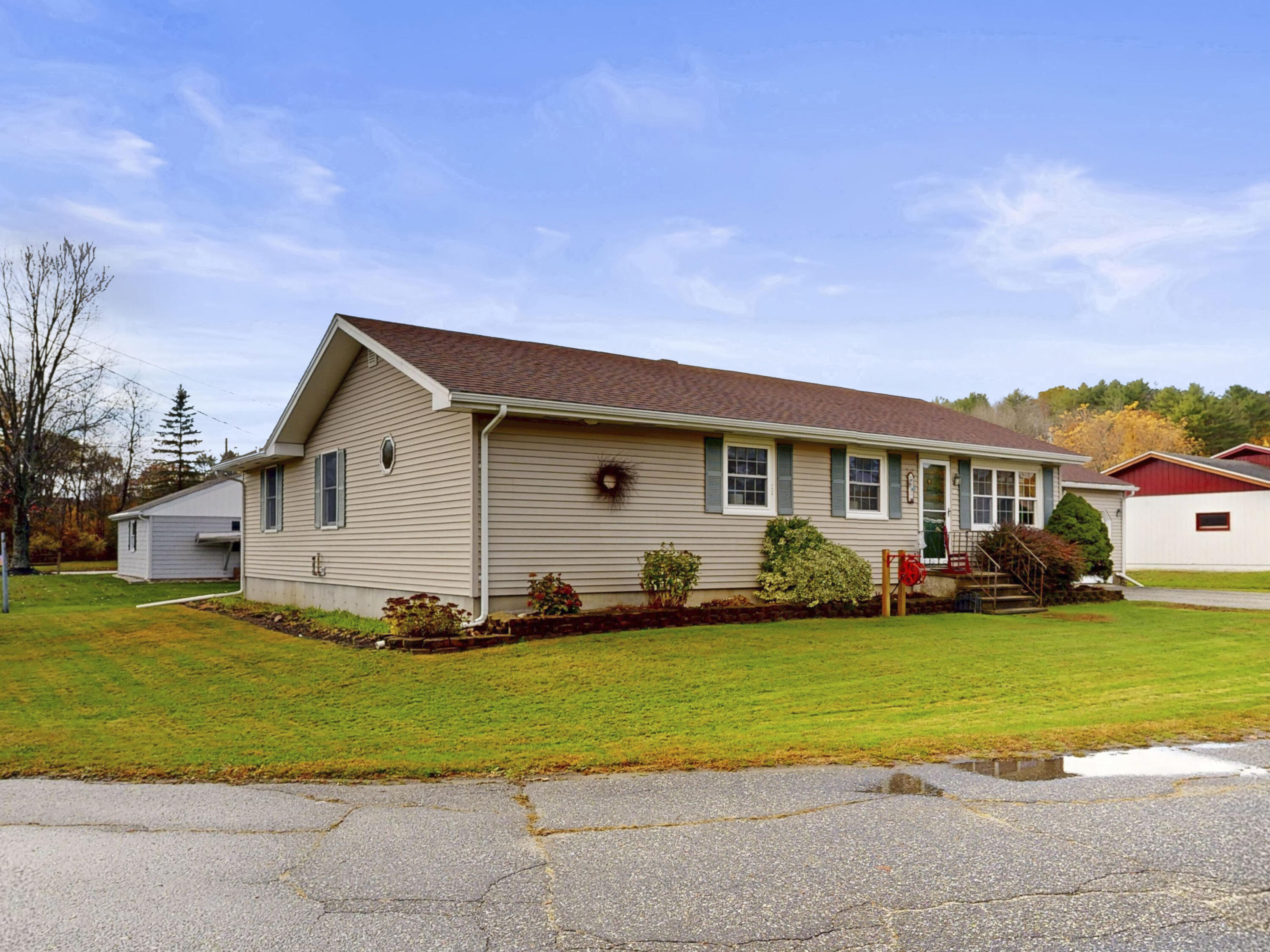 49 Rachel Boulevard Lewiston ME 04240
