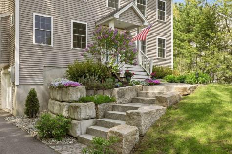 16 Bayview Drive Eliot ME 03903
