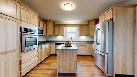 48 Lubear Way Auburn ME 04210