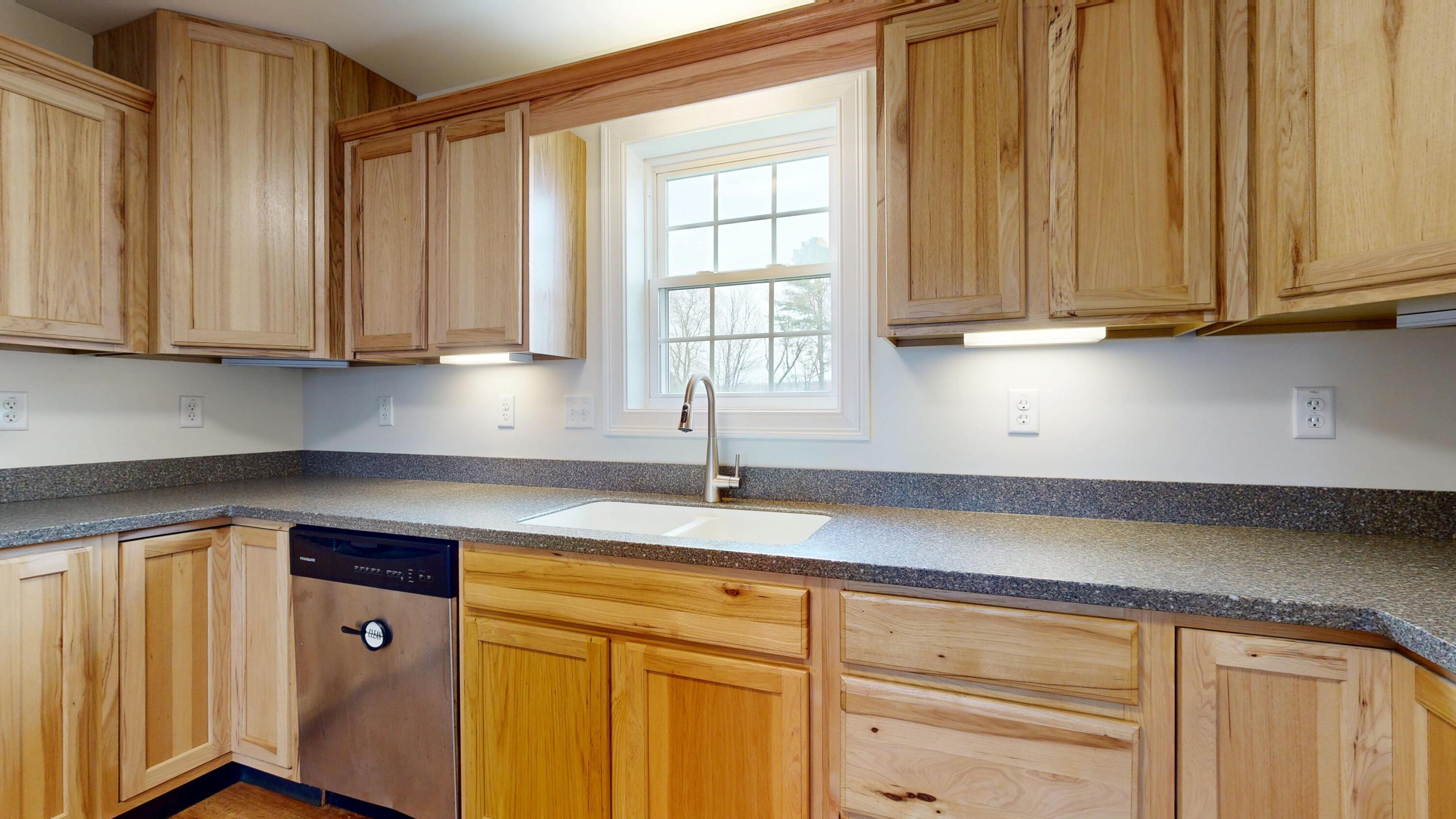 48 Lubear Way Auburn ME 04210