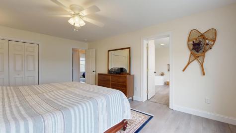 48 Lubear Way Auburn ME 04210