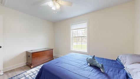 48 Lubear Way Auburn ME 04210