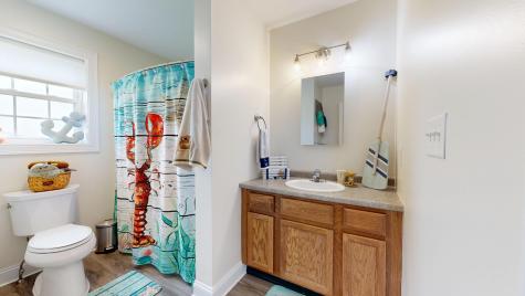 48 Lubear Way Auburn ME 04210