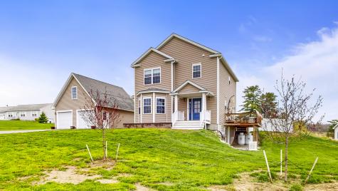 48 Lubear Way Auburn ME 04210