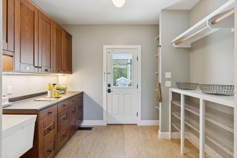 11 Orchard Hill Road Freeport ME 04032