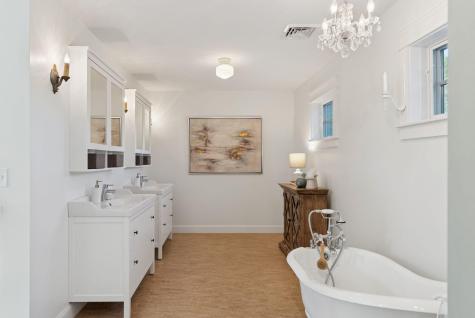 11 Orchard Hill Road Freeport ME 04032