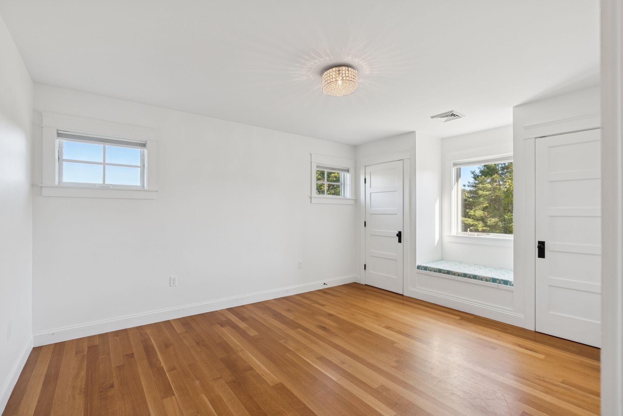 11 Orchard Hill Road Freeport ME 04032