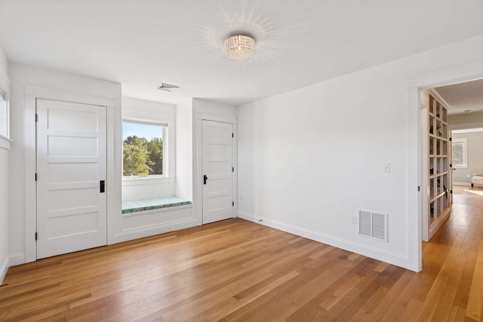 11 Orchard Hill Road Freeport ME 04032