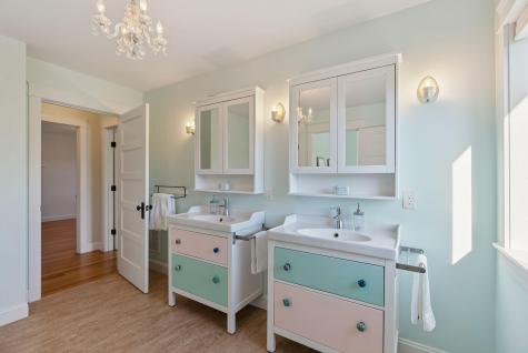 11 Orchard Hill Road Freeport ME 04032