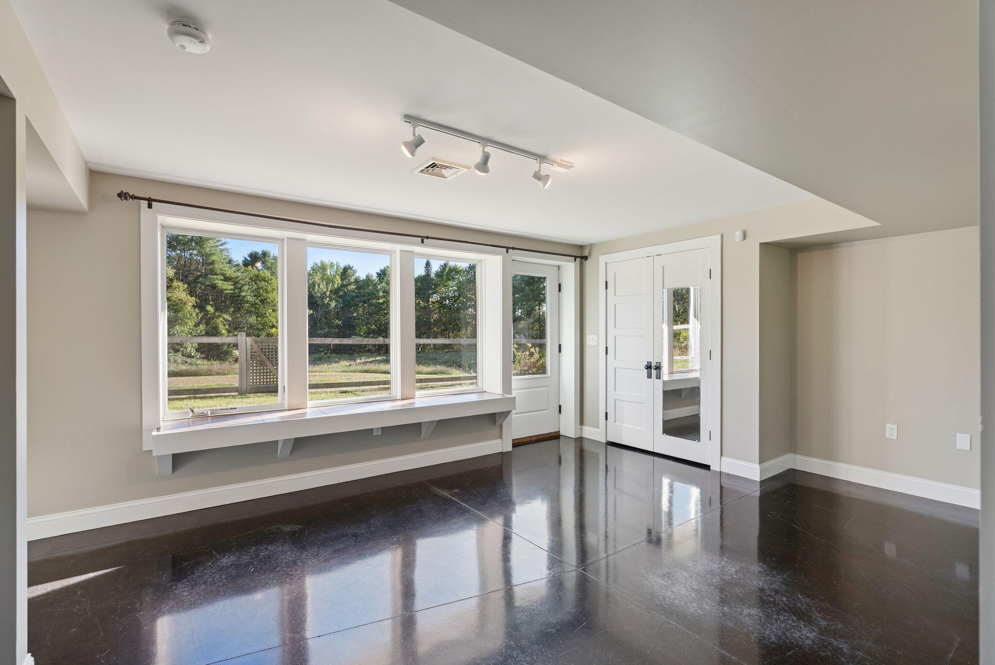 11 Orchard Hill Road Freeport ME 04032