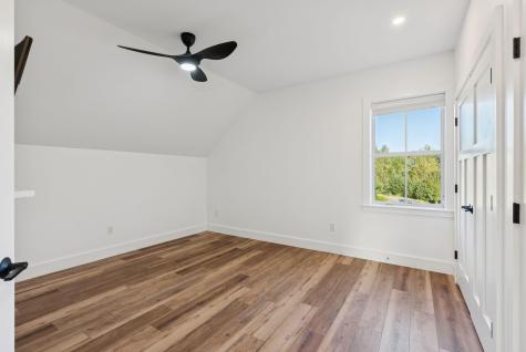 11 Orchard Hill Road Freeport ME 04032