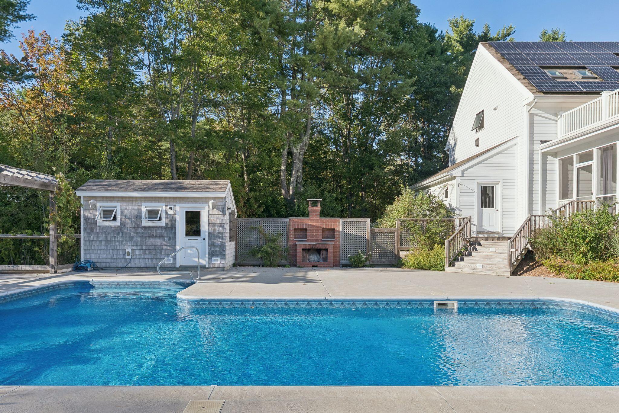 11 Orchard Hill Road Freeport ME 04032