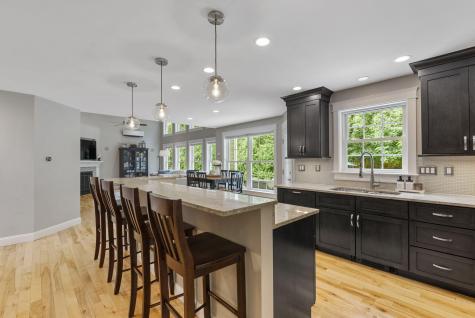 6 Fox Hall Road Falmouth ME 04105
