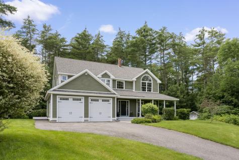 6 Fox Hall Road Falmouth ME 04105