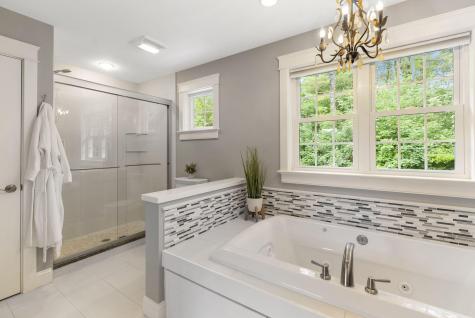 6 Fox Hall Road Falmouth ME 04105