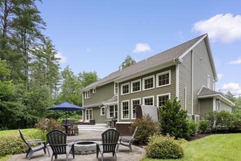 6 Fox Hall Road Falmouth ME 04105