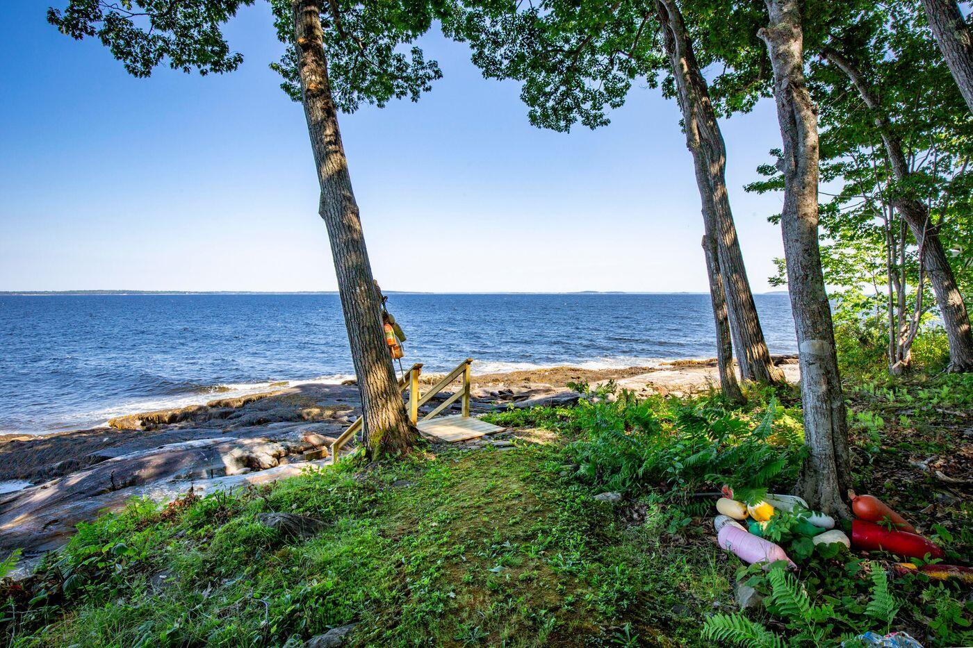 555 Belfast Road Camden ME 04843