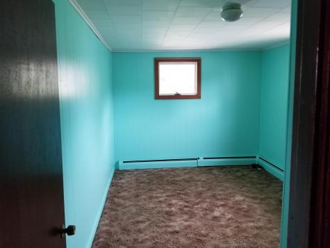 37 Fisher Avenue Lewiston ME 04240
