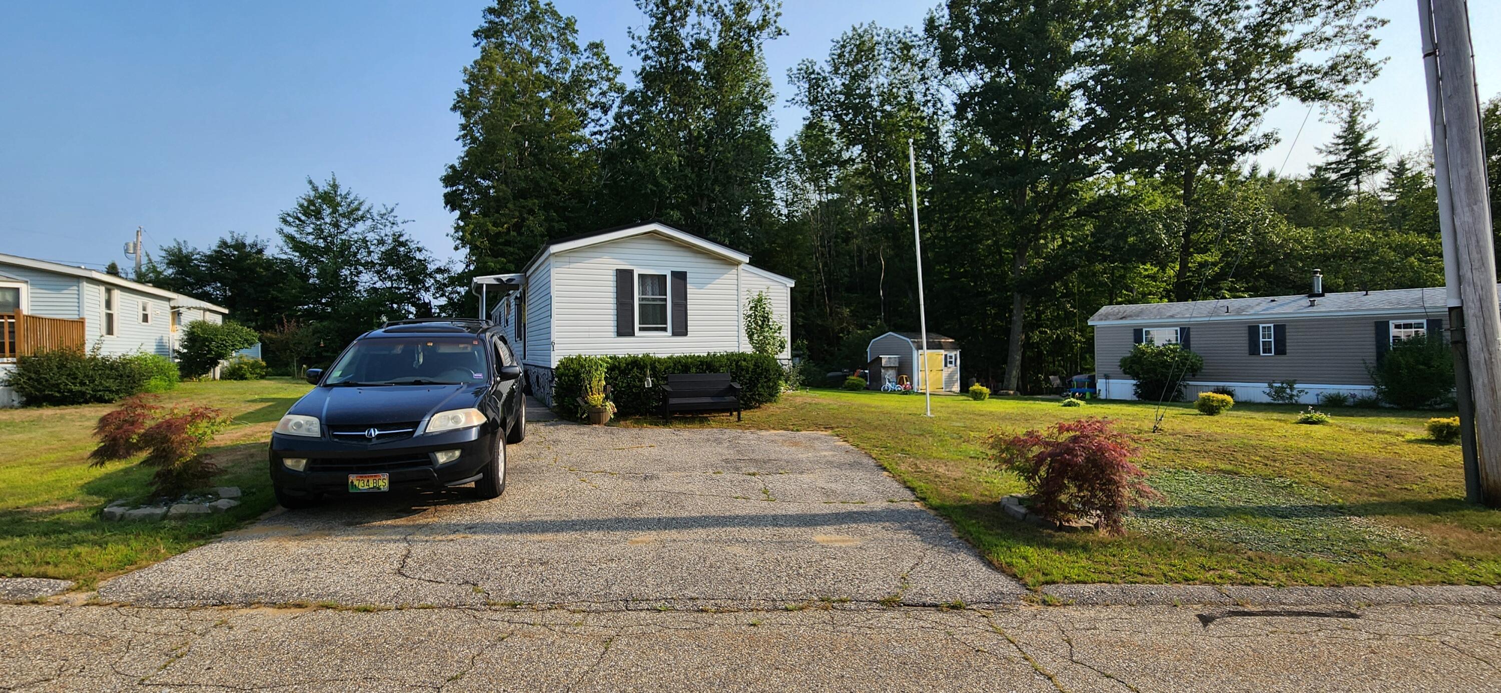 61 Pine Hill Mhp Berwick ME 03901