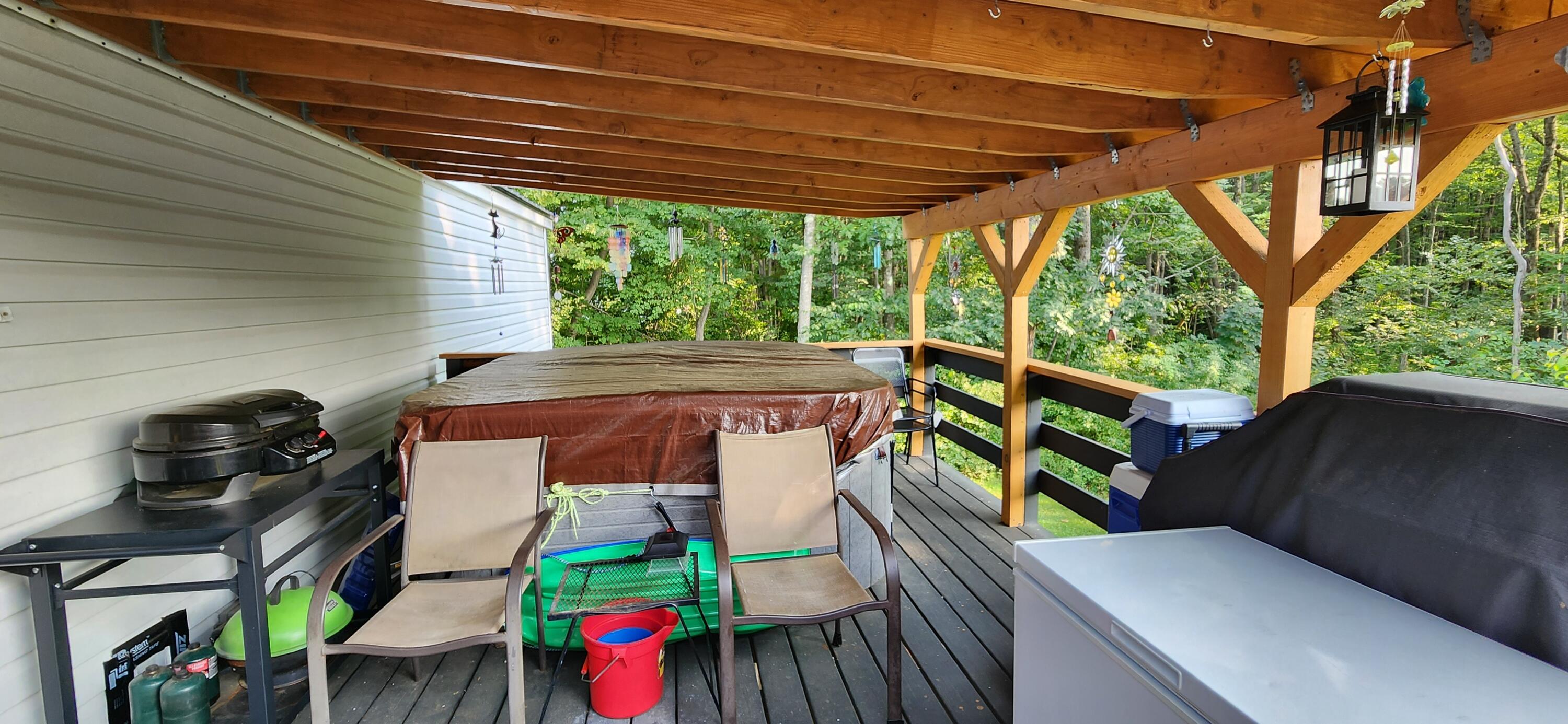 61 Pine Hill Mhp Berwick ME 03901