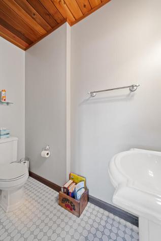 41 Clover Lane Sidney ME 04330