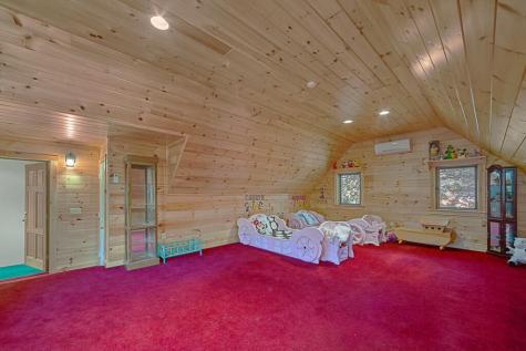 41 Clover Lane Sidney ME 04330