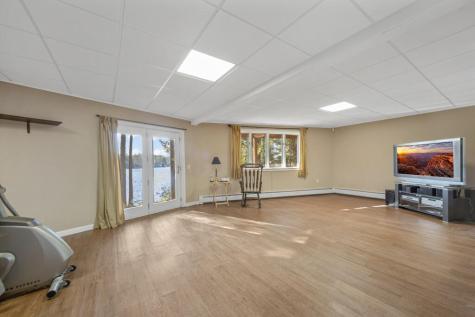 41 Clover Lane Sidney ME 04330