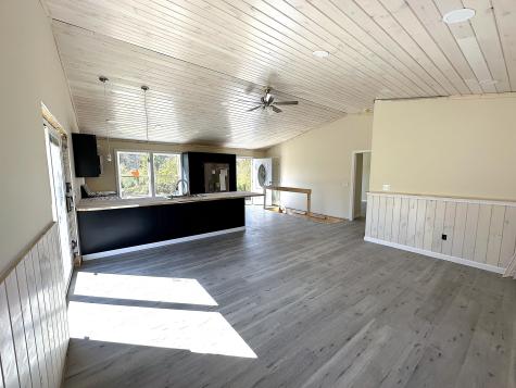 8 Penny Lane Parsonsfield ME 04047