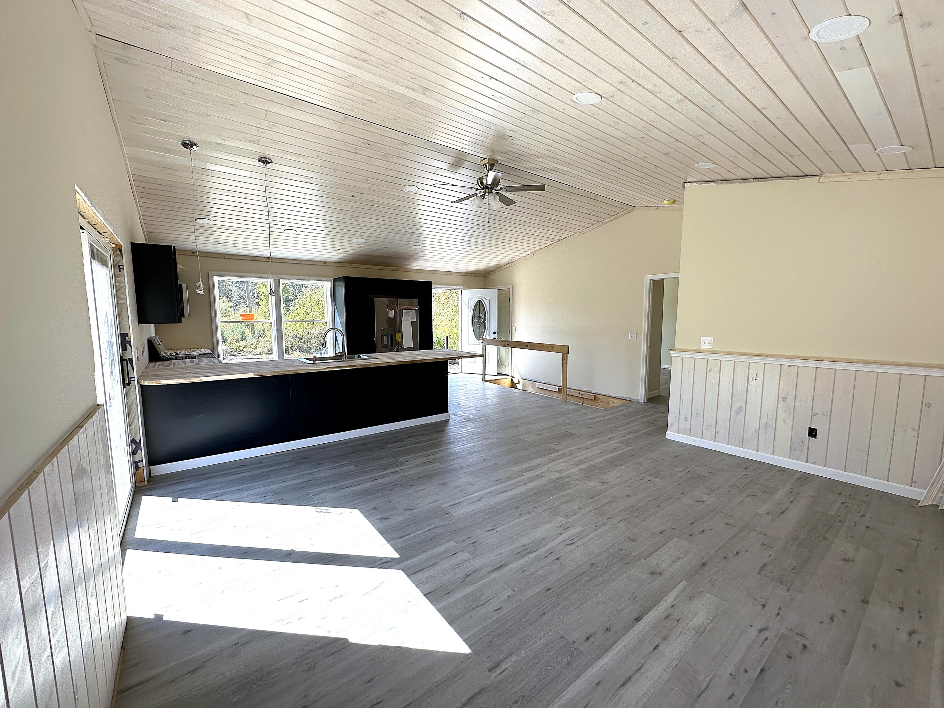 8 Penny Lane Parsonsfield ME 04047