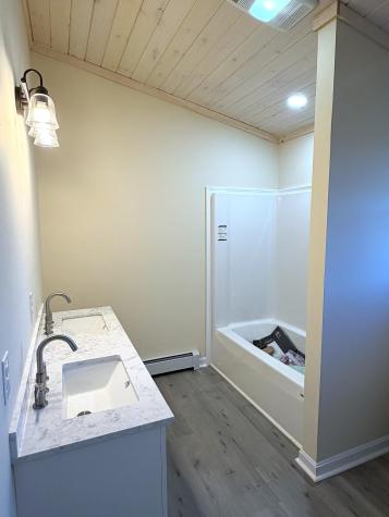 8 Penny Lane Parsonsfield ME 04047