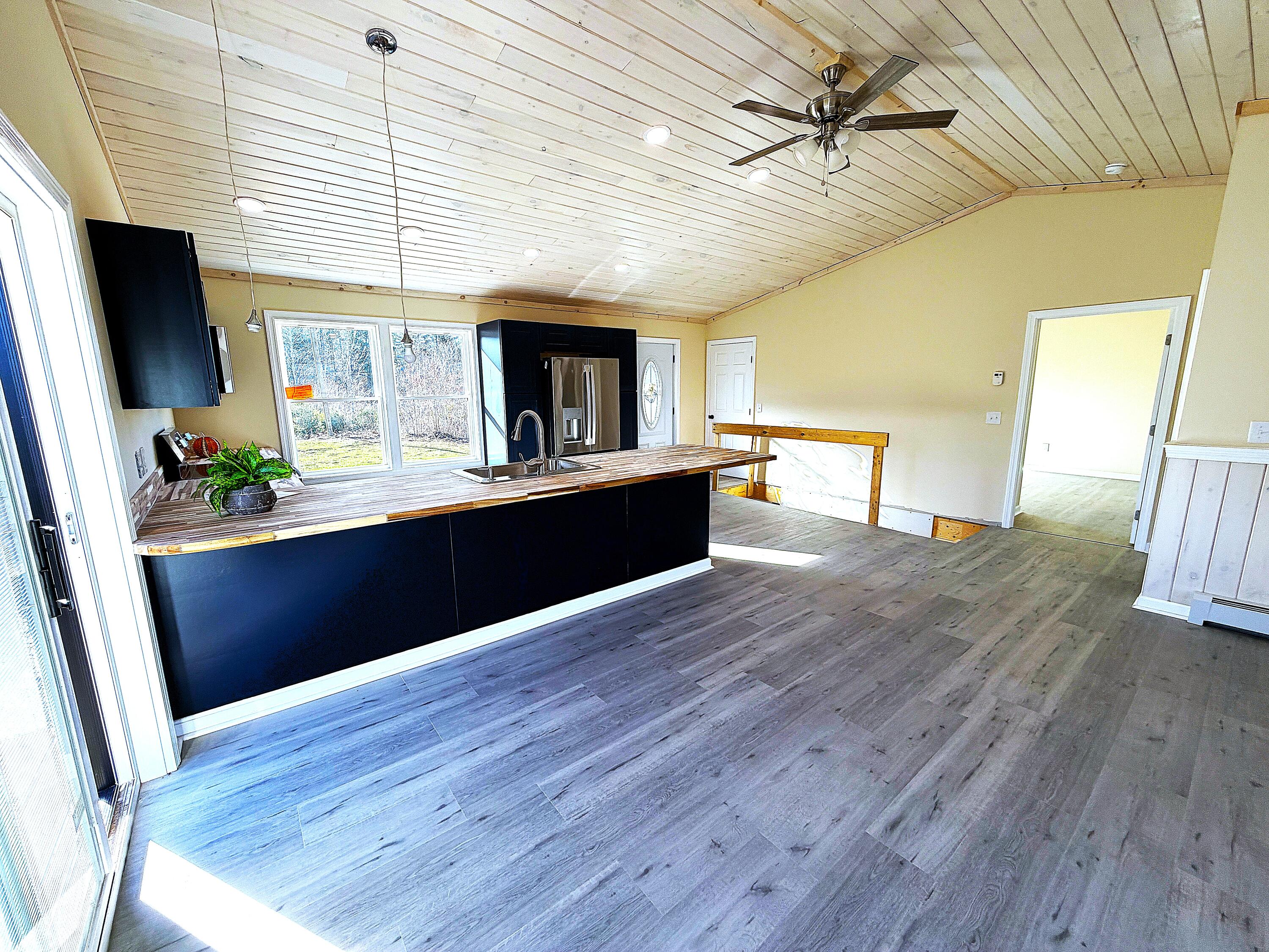 8 Penny Lane Parsonsfield ME 04047