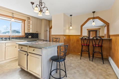 218 Highland Avenue Gardiner ME 04345