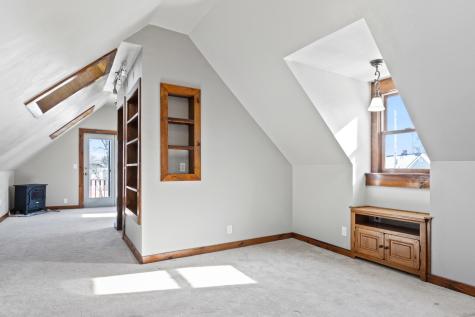 218 Highland Avenue Gardiner ME 04345