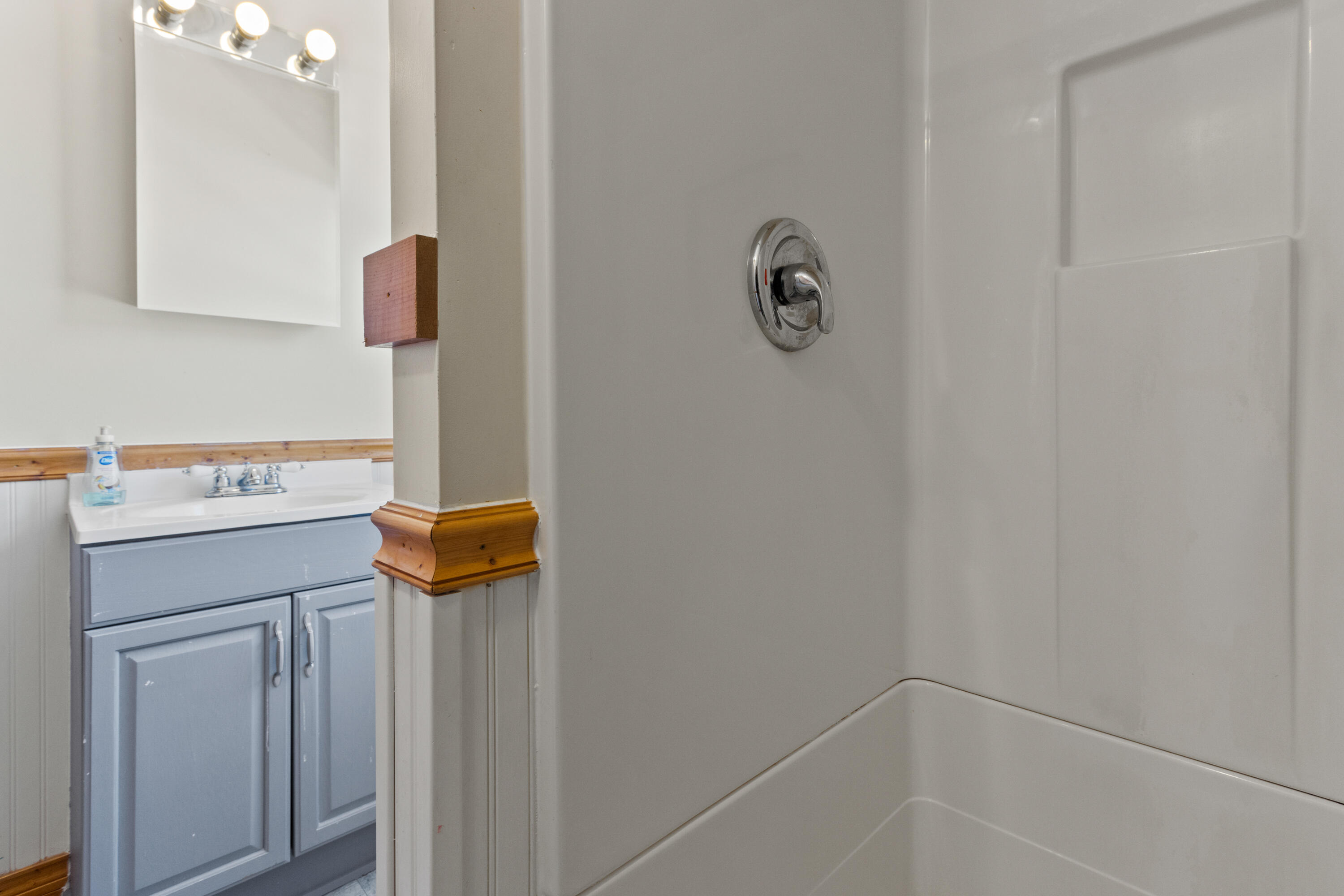 218 Highland Avenue Gardiner ME 04345