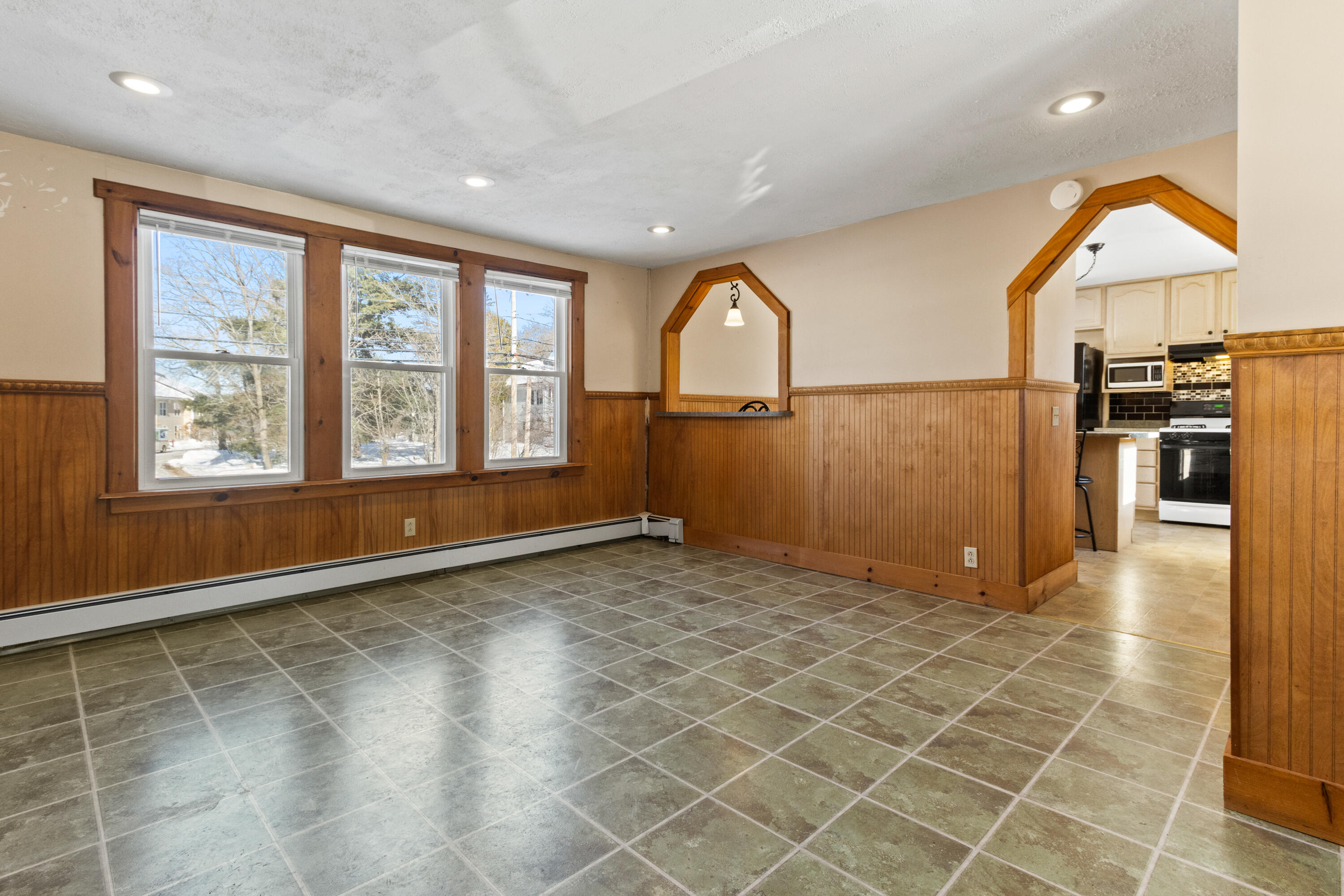 218 Highland Avenue Gardiner ME 04345