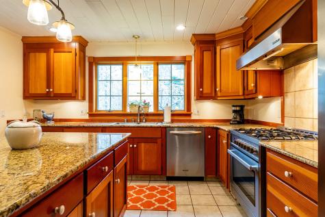 7 Ben Paul Lane Rockport ME 04856