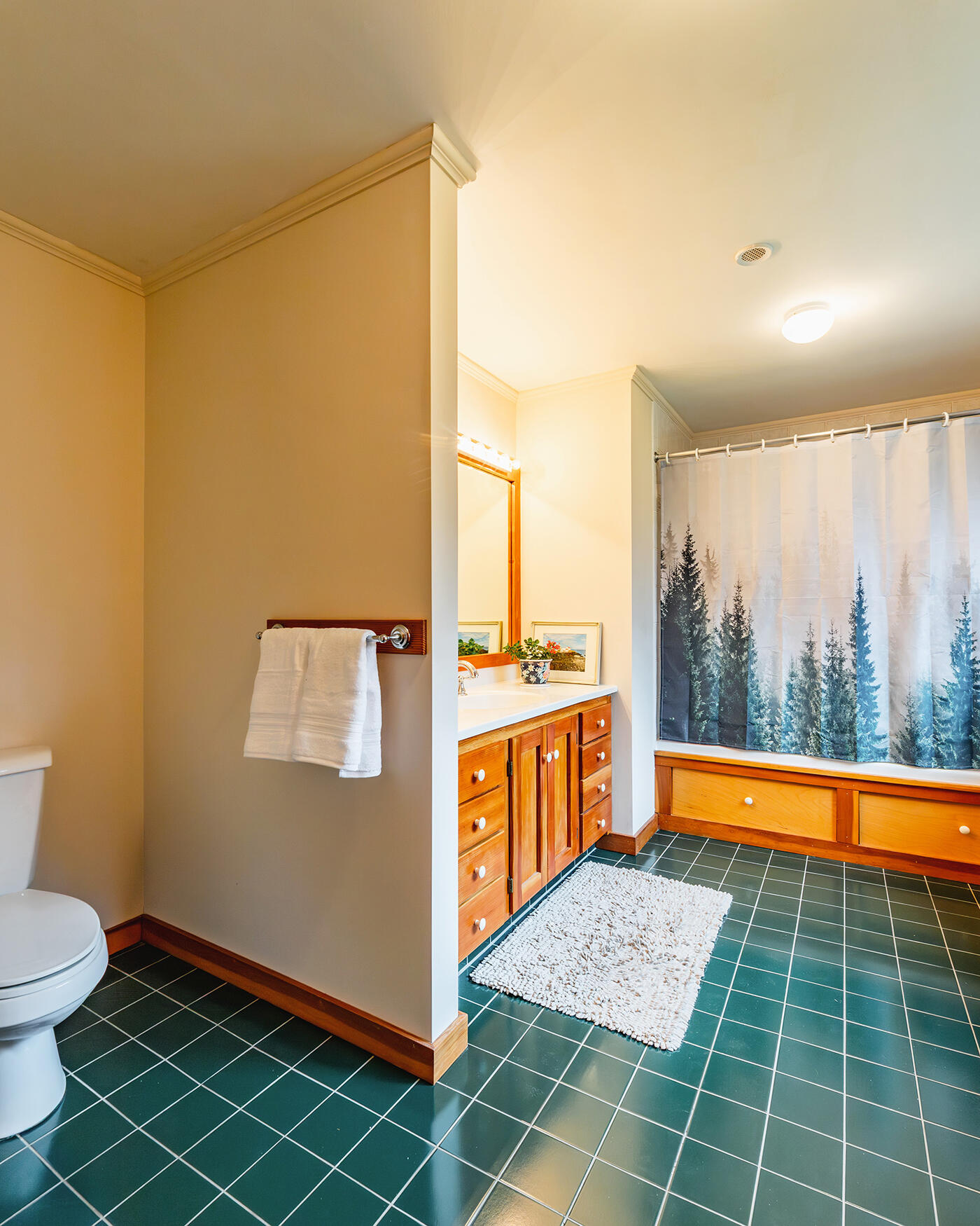 7 Ben Paul Lane Rockport ME 04856