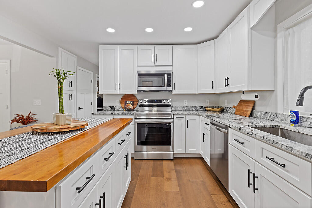 170 Rockwood Drive China ME 04358