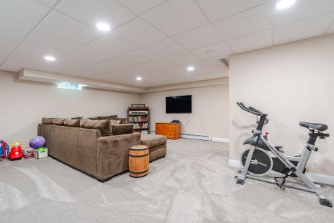 2 Neptune Road Old Orchard Beach ME 04064