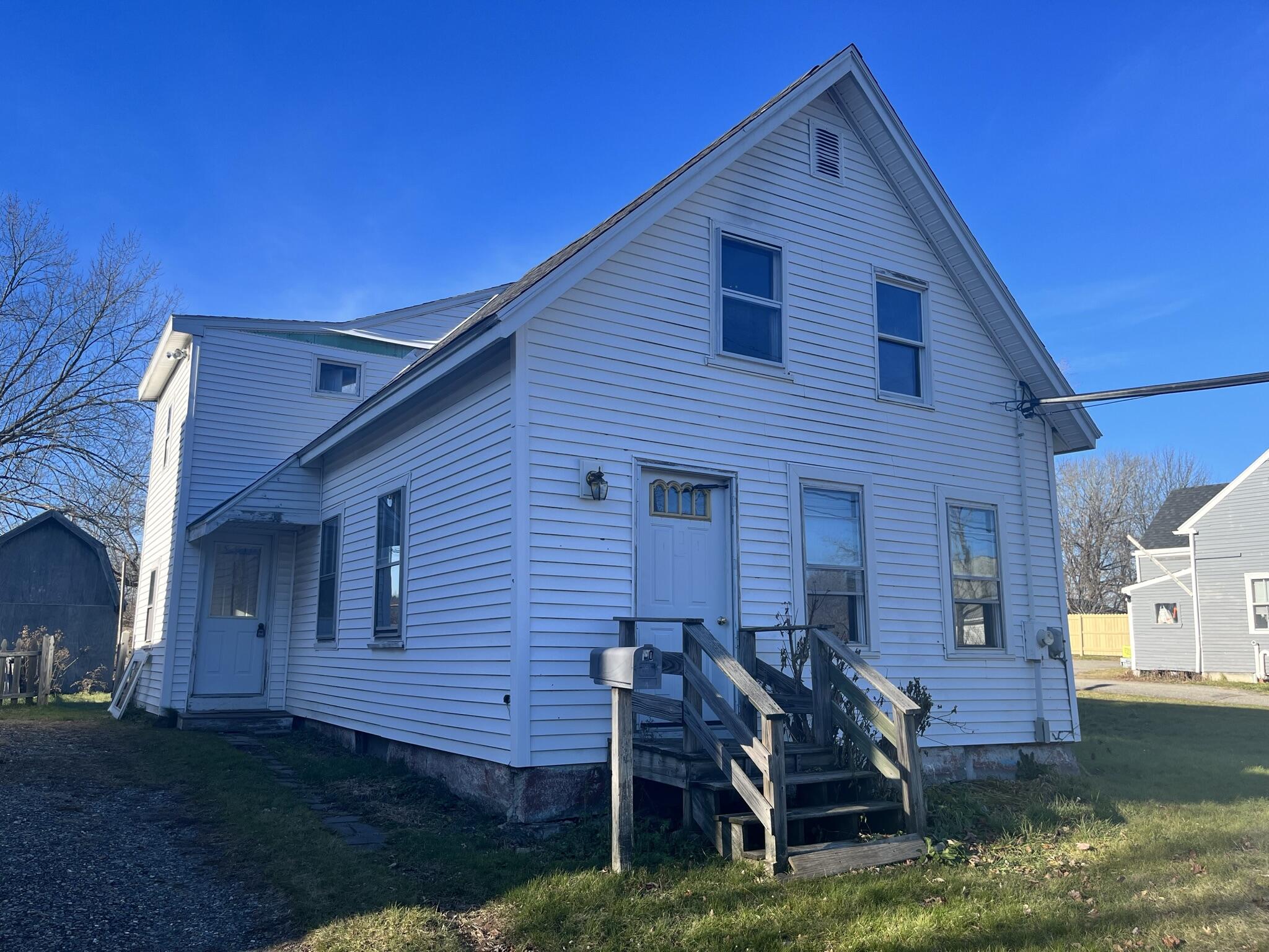 40 Beechwood Street Thomaston, ME