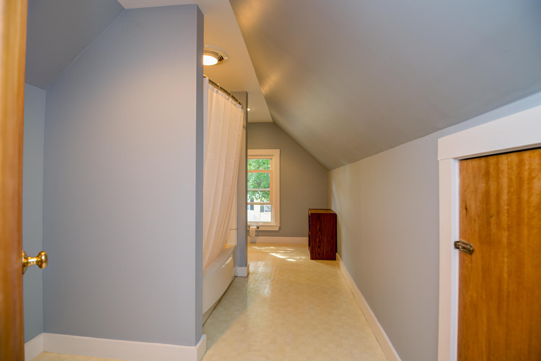 54 Glenwood Avenue Portland ME 04103