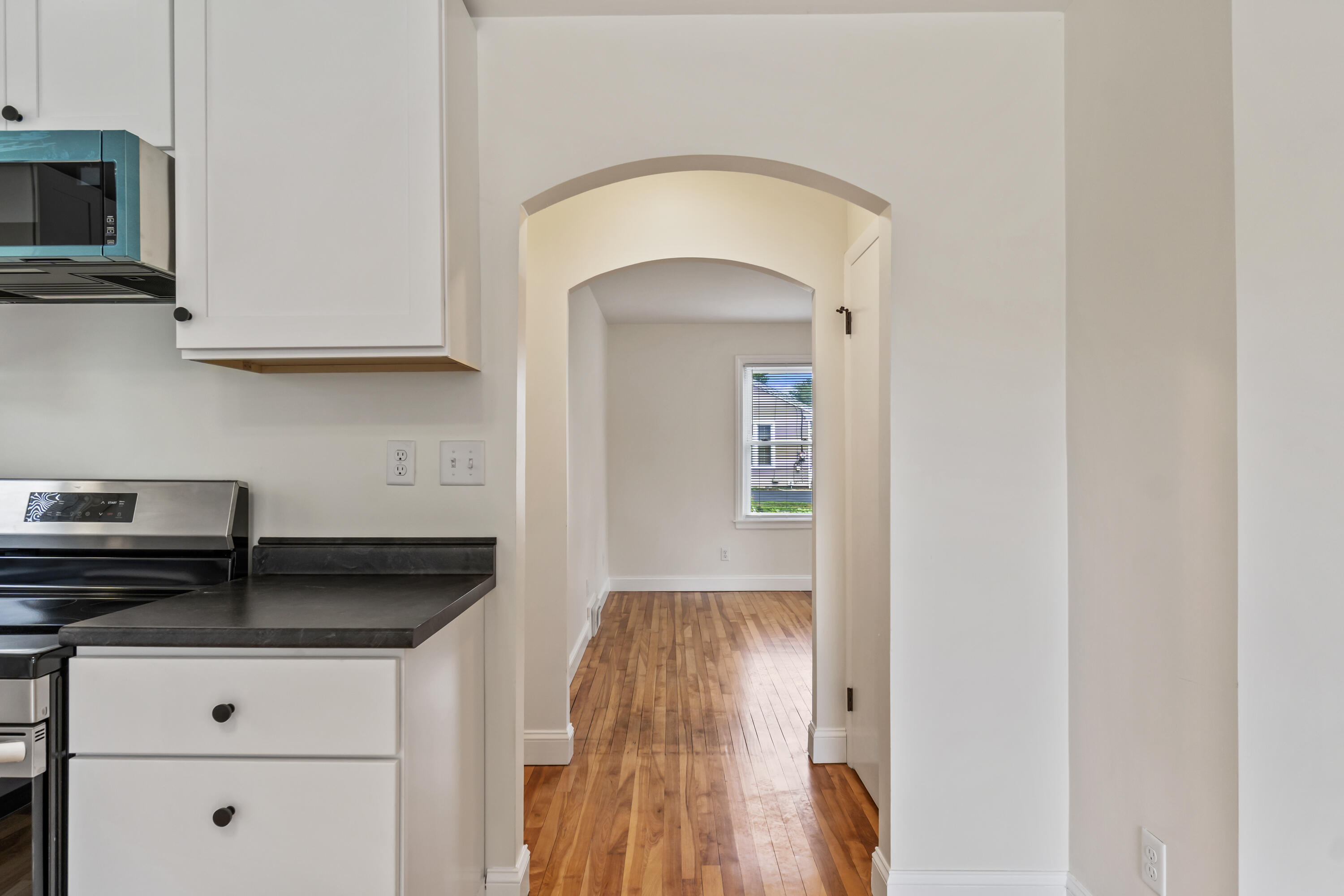 153 Poland Road Auburn ME 04210