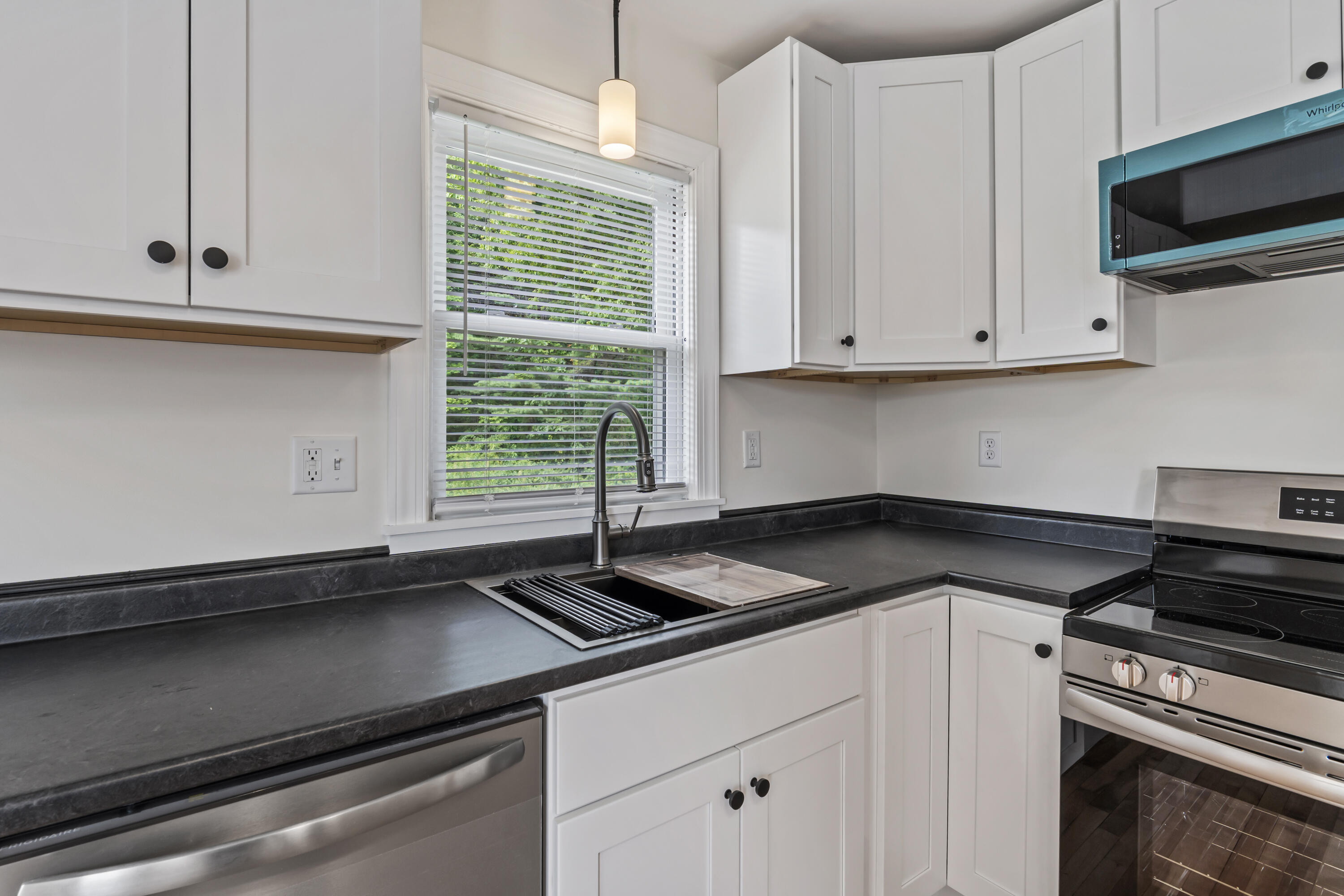 153 Poland Road Auburn ME 04210