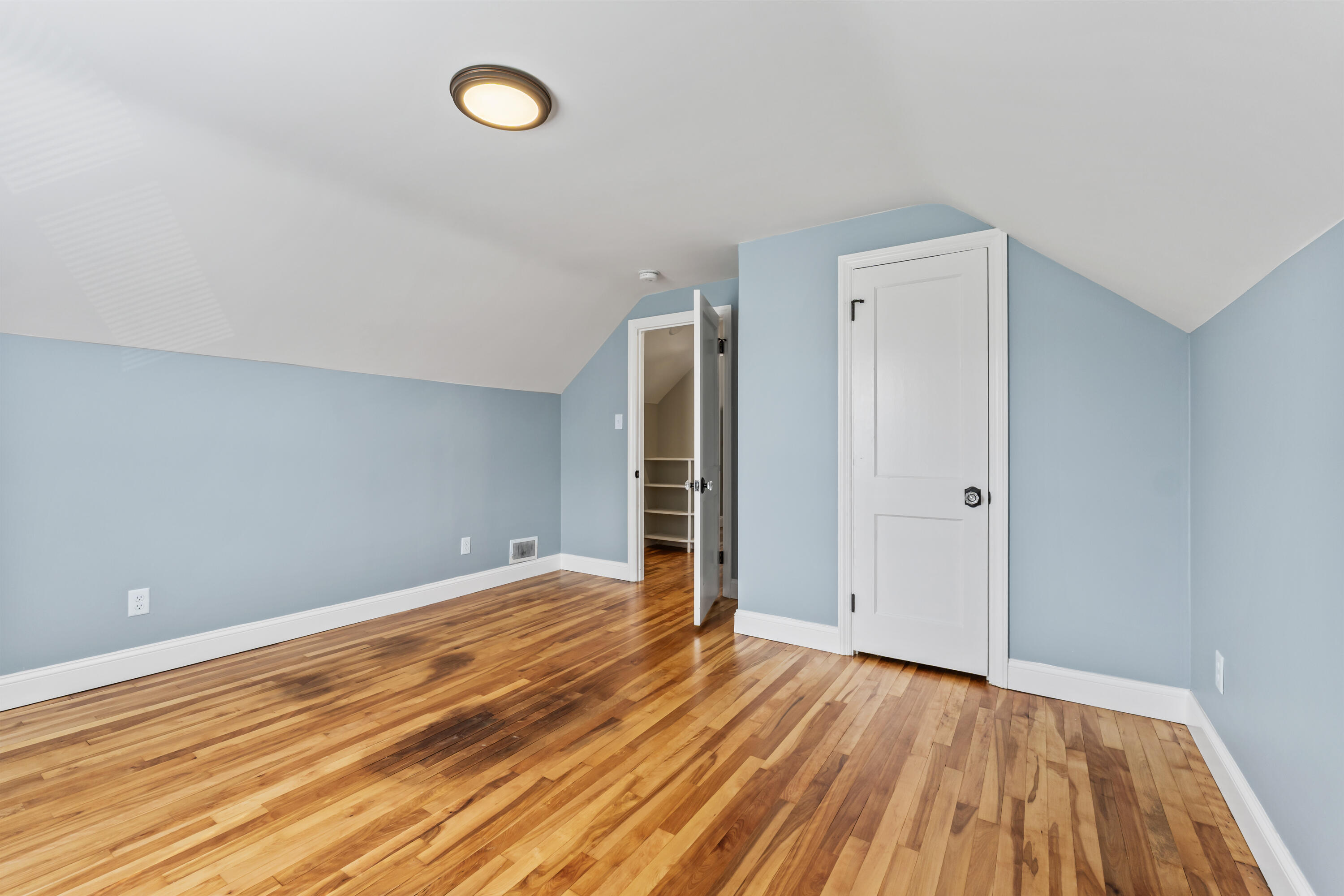 153 Poland Road Auburn ME 04210