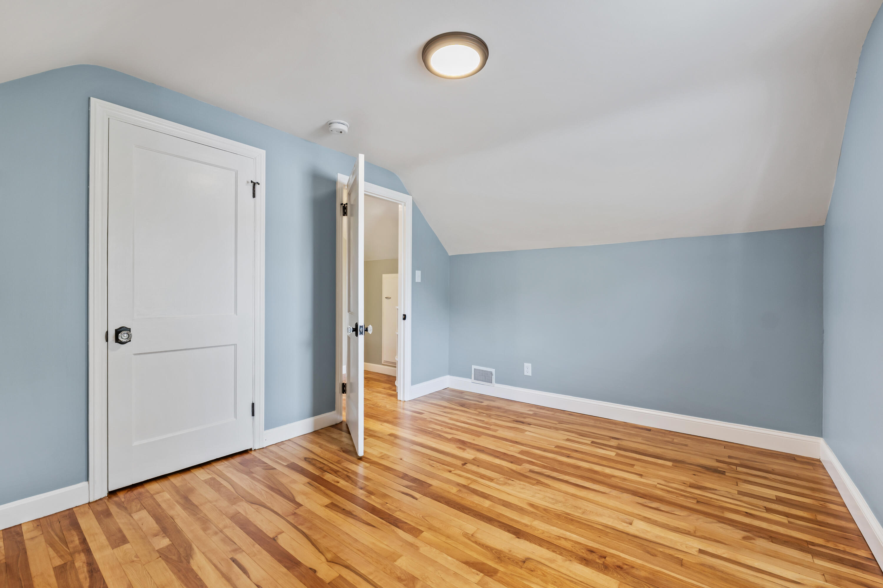 153 Poland Road Auburn ME 04210