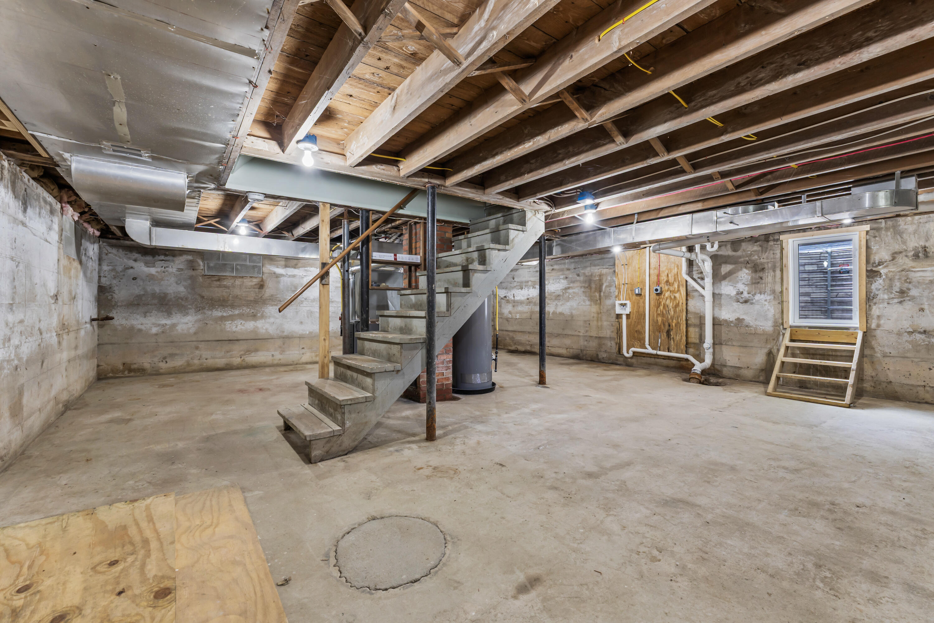 153 Poland Road Auburn ME 04210