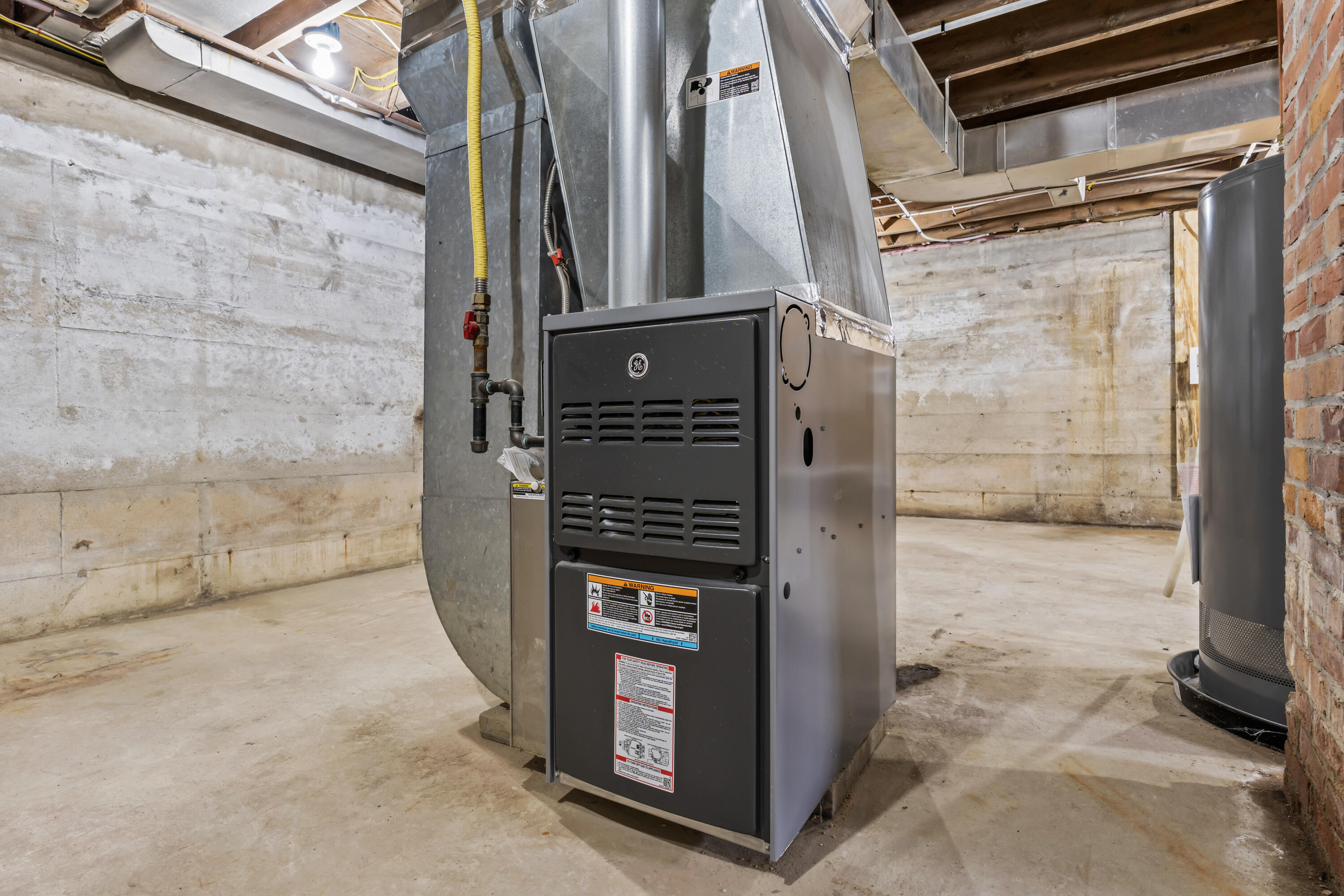 153 Poland Road Auburn ME 04210