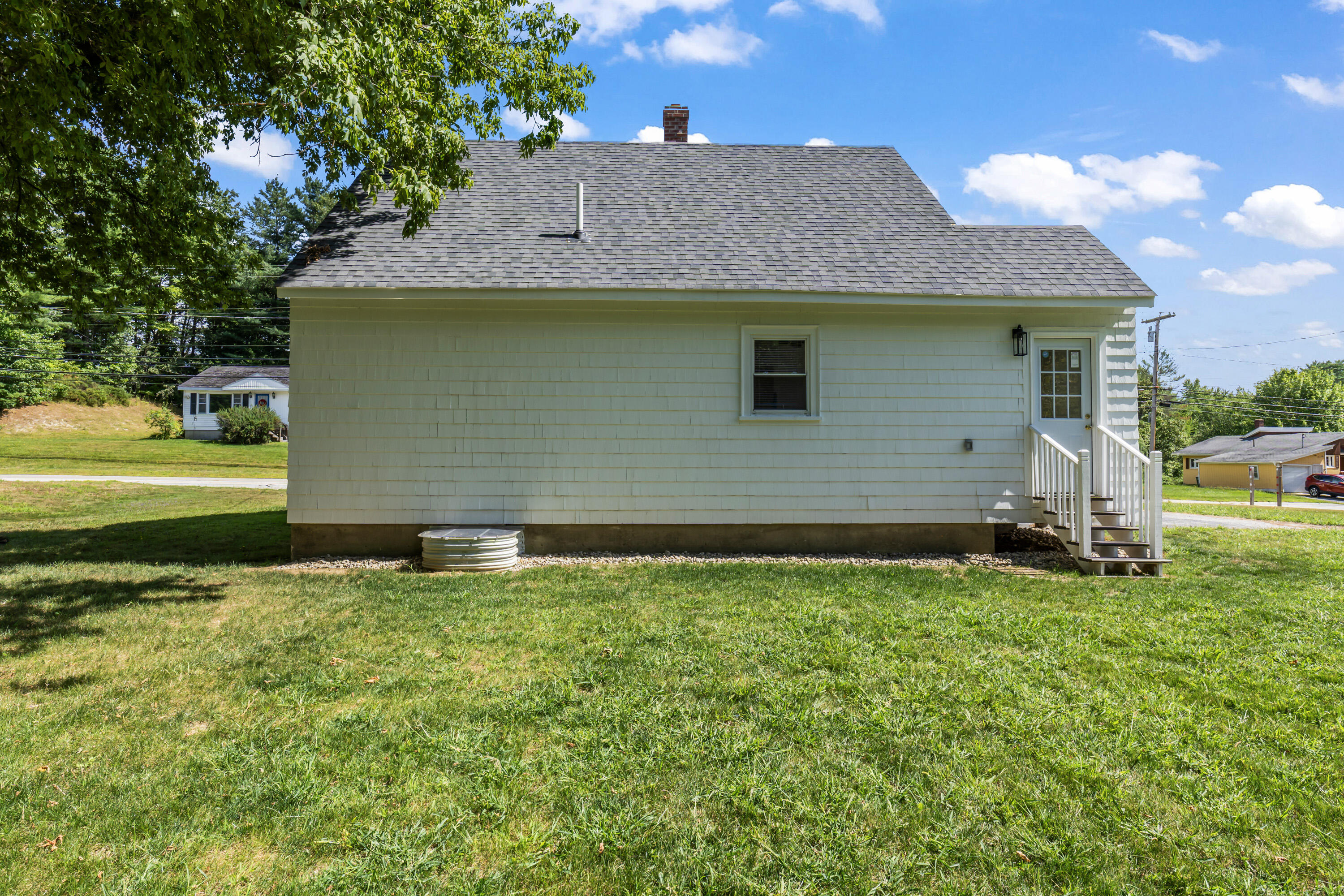 153 Poland Road Auburn ME 04210