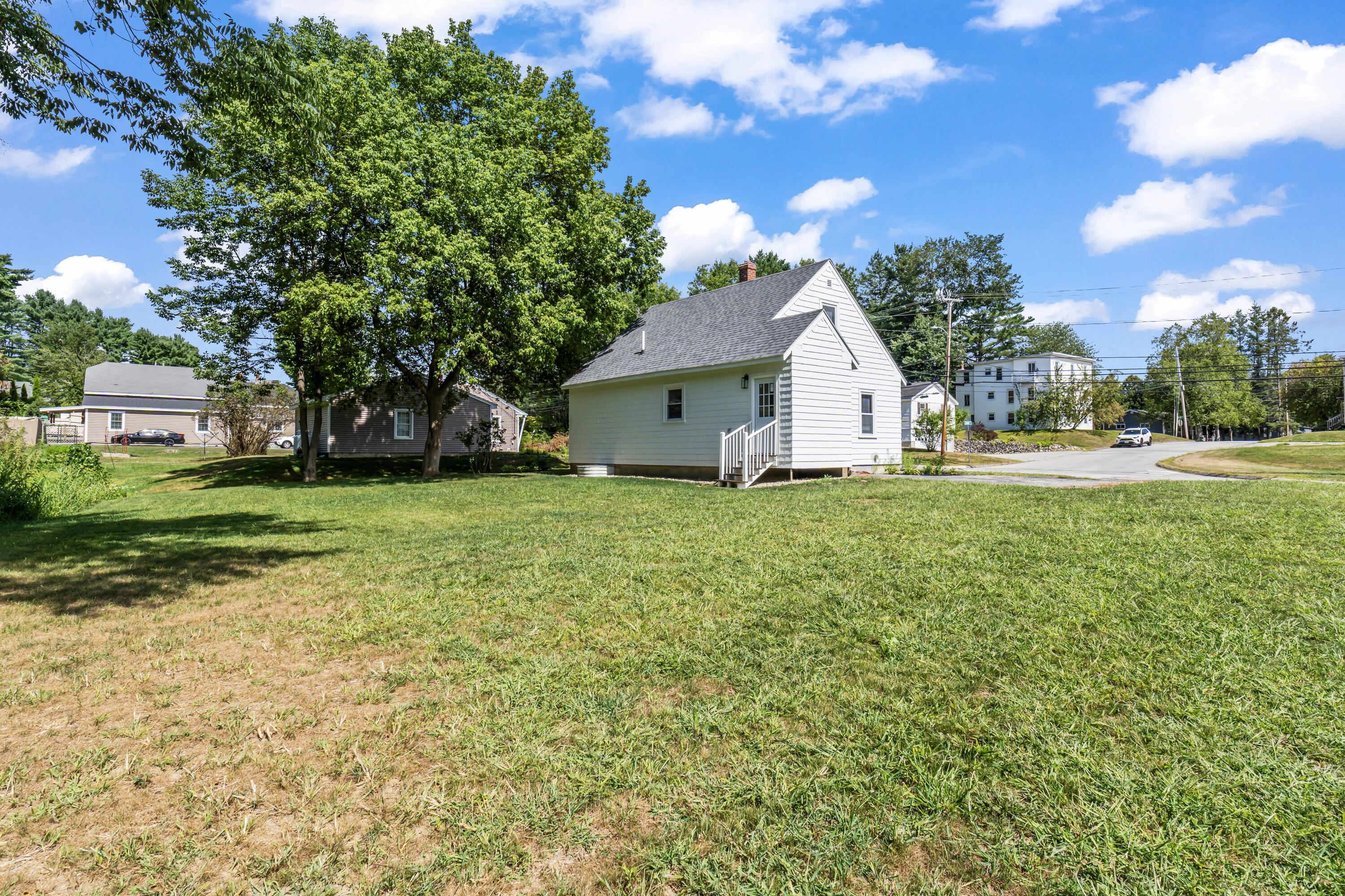 153 Poland Road Auburn ME 04210